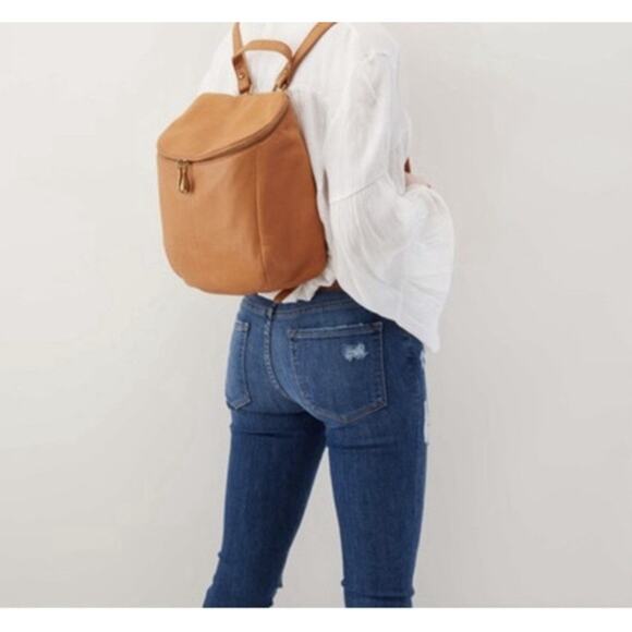 Hobo River Leather Backpack Whiskey Camel Tan Boho Cottagecore Preppy - Picture 2 of 16
